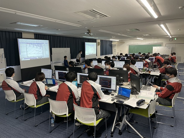 集合研修の様子